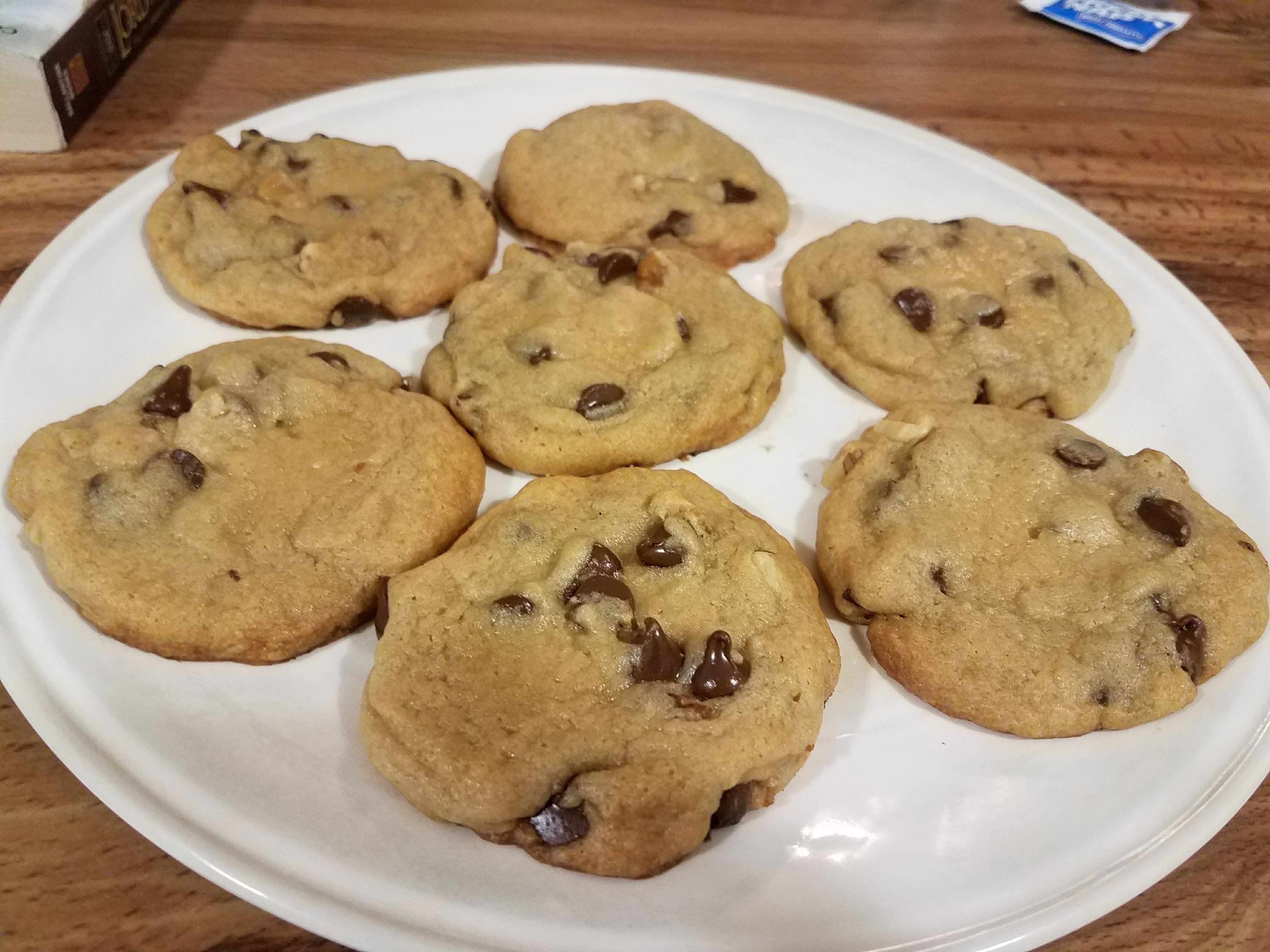 chocolate-chip-cookies